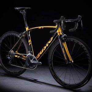 B’sストア！GUSTO RCR DURO Team Limited mqdefault.jpg